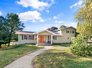 507 W Fountain St, Dodgeville, WI 53533