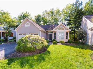 3897 Carriage Hill Ln, Loveland, OH 45140
