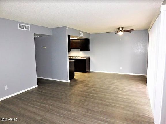 3rd image of 3810 N Maryvale Pkwy APT 2086