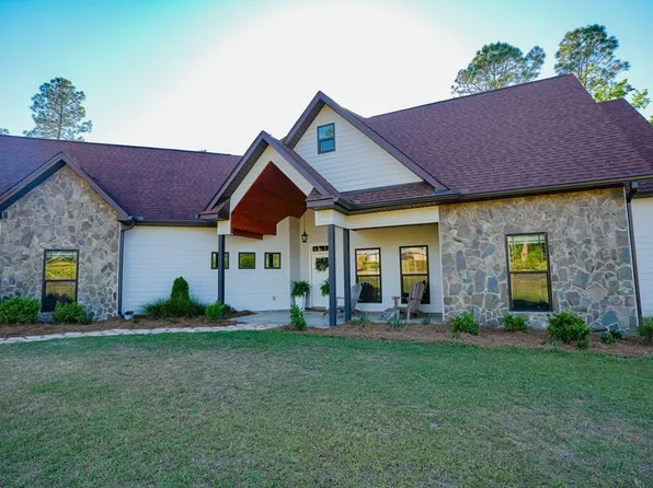904 W Grossman Dr, Vidalia, GA 30474