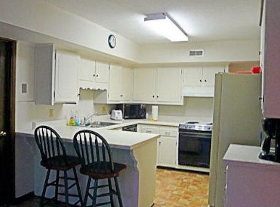 4th image of 2248 Skyland Ln
