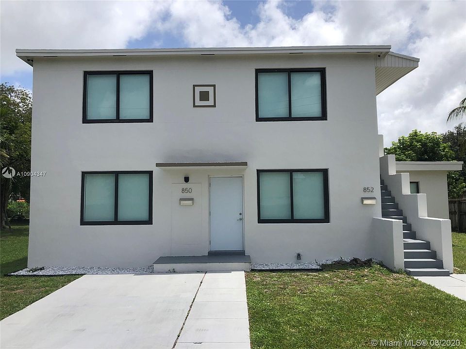 1st image of 852 NE 124th St #852