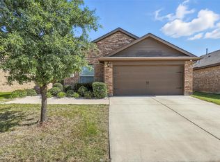 717 Rutherford Dr, Crowley, TX 76036