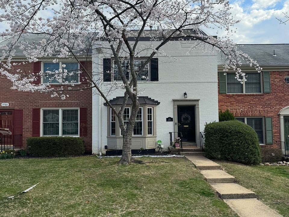 2nd image of 5986 Queenston St
