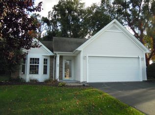 3 Glenn Hvn, Spencerport, NY 14559