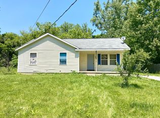 329 Evergreen St, Sparta, MI