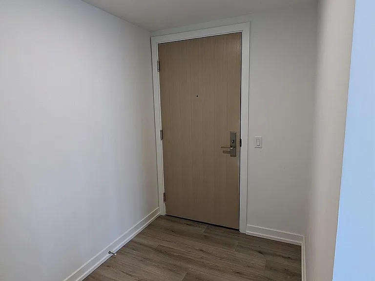 395 Bloor St E #2602 — Photo 24