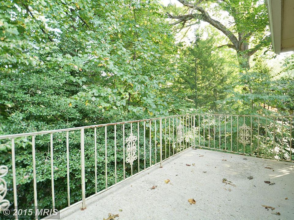 2nd image of 3846 26th St N