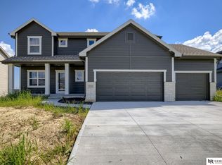 11711 S 123rd Ave, Papillion, NE 68046