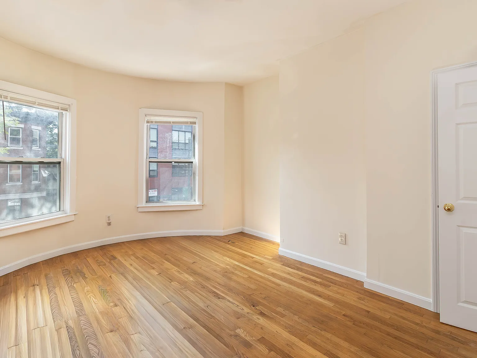 3 bed, 1.0 bath, $2,700 — Photo 1