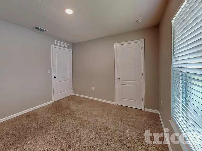 443 Underwood Trl — Photo 15
