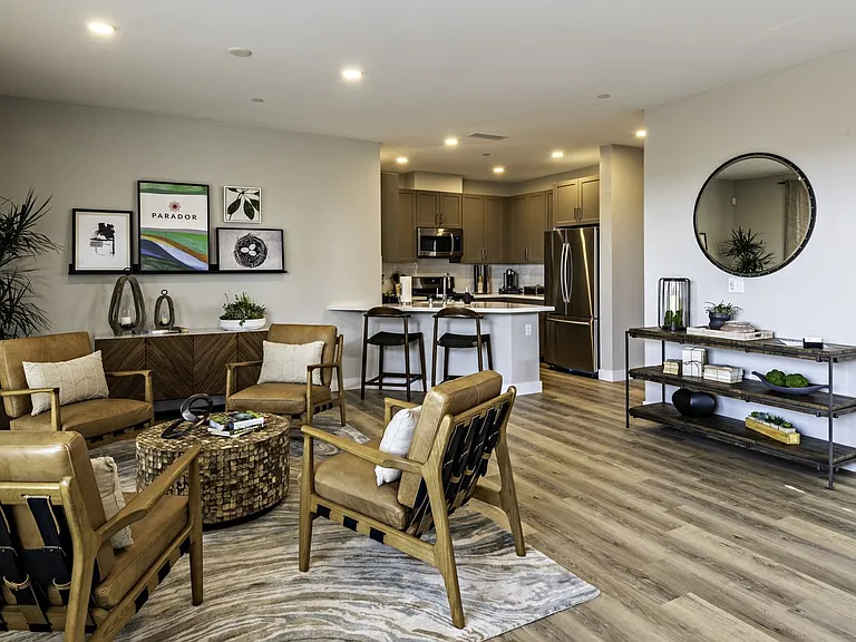 Parador Town Homes — Photo 7