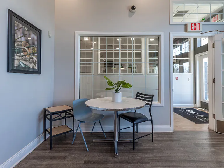The Landings at Chandler Crossing - Student Living Priced per Bed — Photo 10