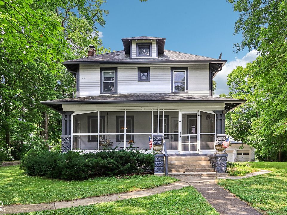1st image of 1185 N 10th St