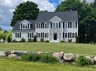 3 Crystal Spring Rd, Mattapoisett, MA 02739