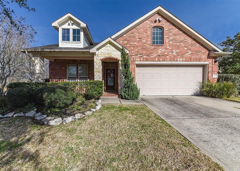 1st image of 1023 Riverwood Dr