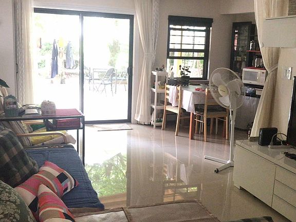3rd image of 12016 Cove Ct Floor 1