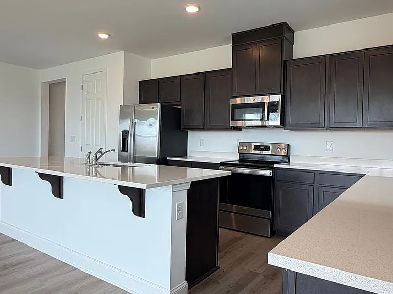 334 Mistfield St — Photo 19