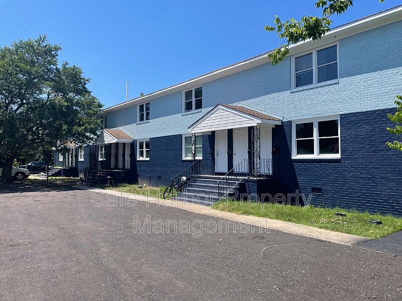 1st image of 1281 Little Bay Ave APT 6
