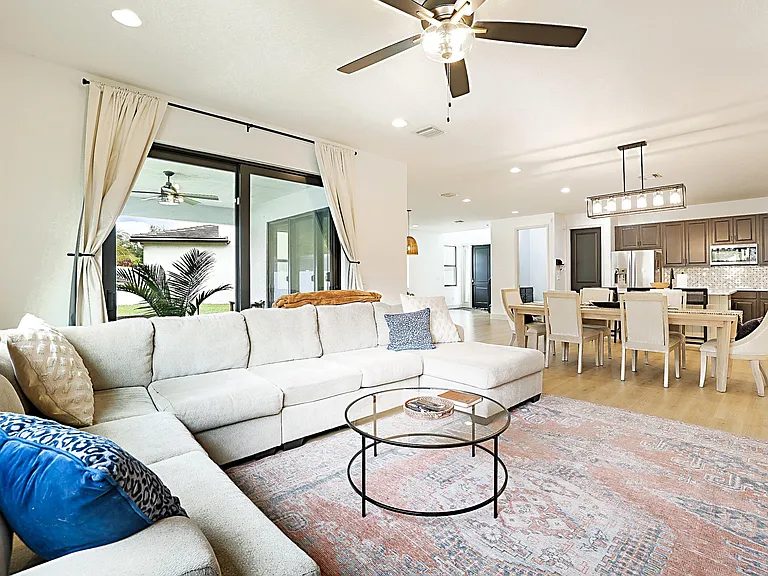 6151 Yerba Buena Ct — Photo 12
