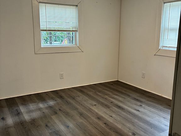 2nd image of 8199 Sonnys Ln
