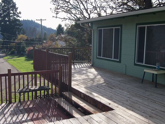 Main Deck 2
