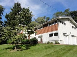 6 Thornberry Rd, Winchester, MA 01890