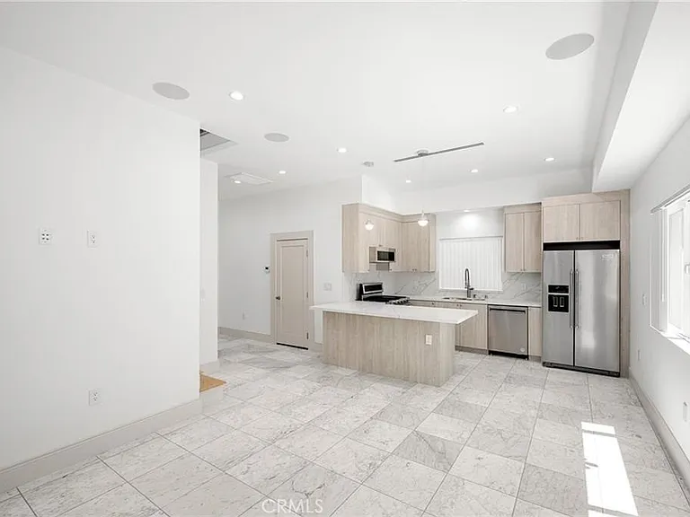 13908 Collins St #13908 — Photo 11