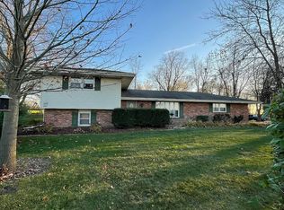 304 W Hamilton Rd, Bloomington, IL 61704