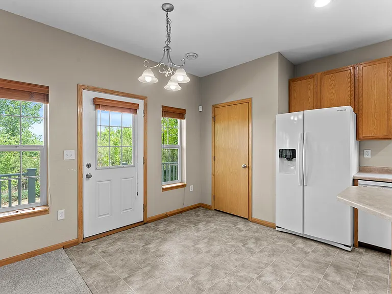 12382 69th Ln NE — Photo 13