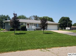 37 Circle Ter, Manly, IA 50456