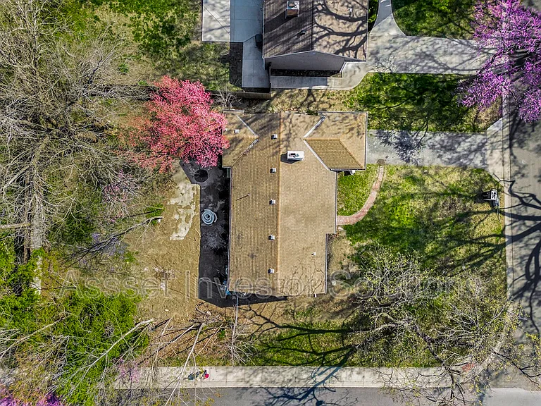 7701 Mohawk Dr — Photo 32