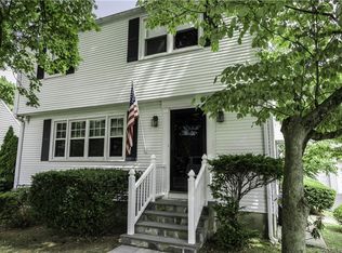 60 New St, Fairfield, CT 06825