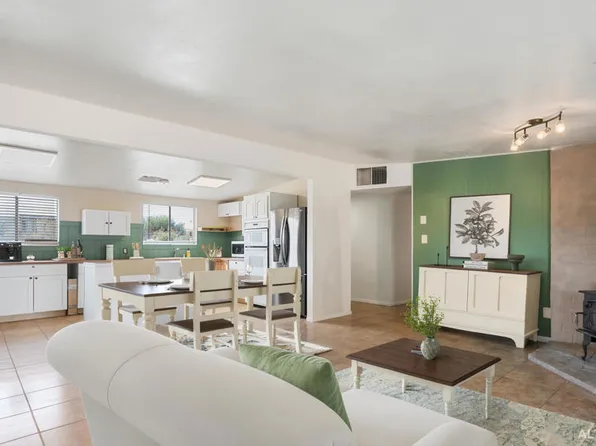6637 Galleta Ave, Twentynine Palms, CA 92277