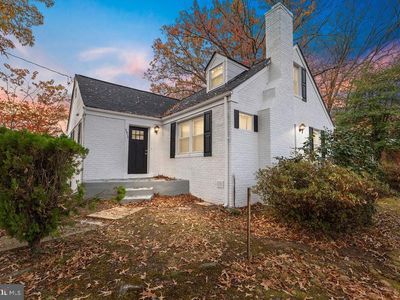 2512 Fairlawn St, Temple Hills, MD, 20748