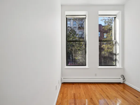 29 East 129th Street image 14 of 17