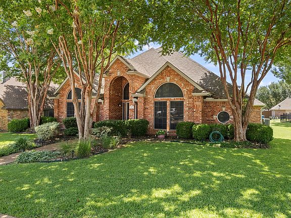 2nd image of 27 Shadydale Ln