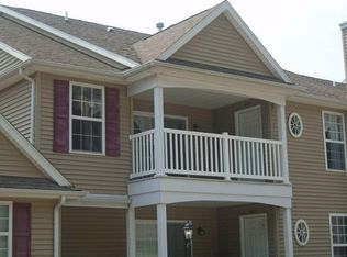 403 Villa Ln, Urbana, IL 61801