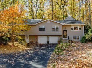 3 Tower Rd, Cream Ridge, NJ 08514