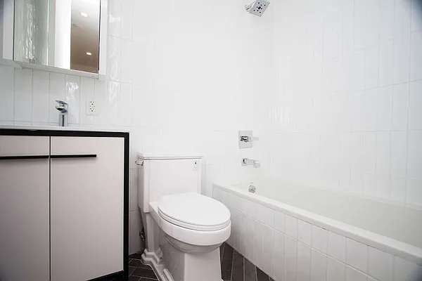 Rented by Nooklyn NYC LLC | media 60