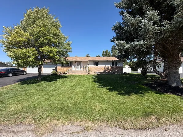 4245 E Wanda St, Ammon, ID 83406