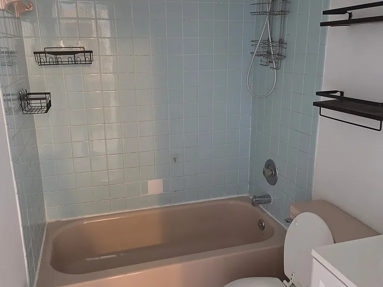 7126 Barclay Ave #C — Photo 4