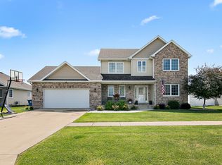 2225 Prairie Chase Dr, Bourbonnais, IL 60914