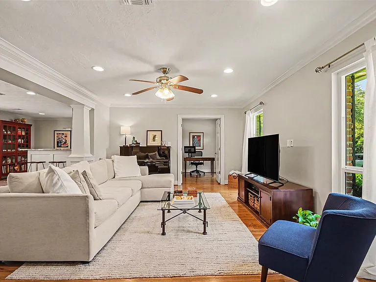 4831 Stillbrooke Dr — Photo 6