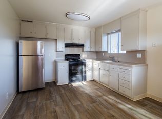 5200 Riverside Blvd APT 2, Sacramento, CA 95822