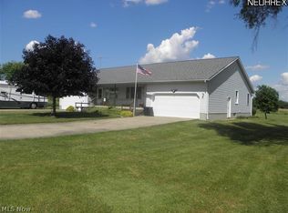 1108-1110 Martin Rd, Mogadore, OH 44260