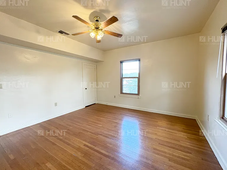 21 Inner Octagon St #635 — Photo 9