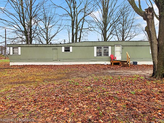 3rd image of 7291 Birch Ave