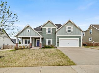 1306 Chancery Ln, Cave Springs, AR 72718