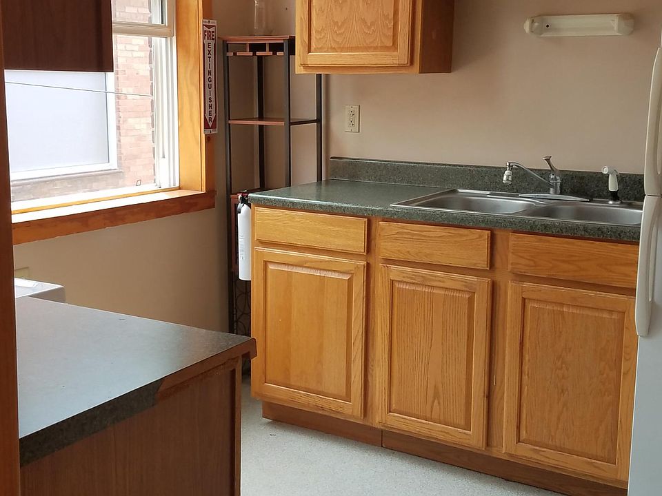 113 W Lockhart St Sayre PA 18840 Apartments for Rent Zillow